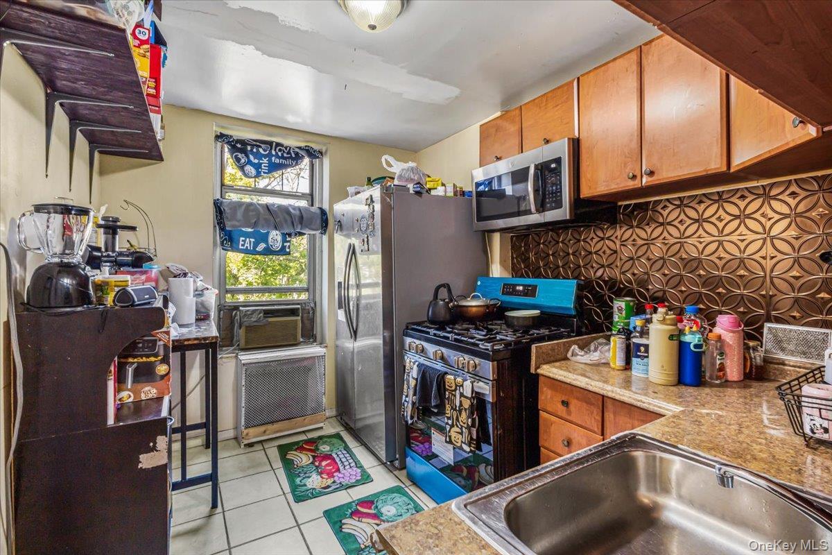 Single Family Nostrand Avenue Brooklyn, NY 11226, MLS-1035426-14