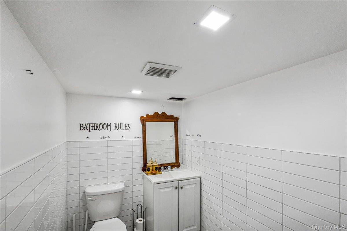 Single Family Nostrand Avenue Brooklyn, NY 11226, MLS-1035426-35