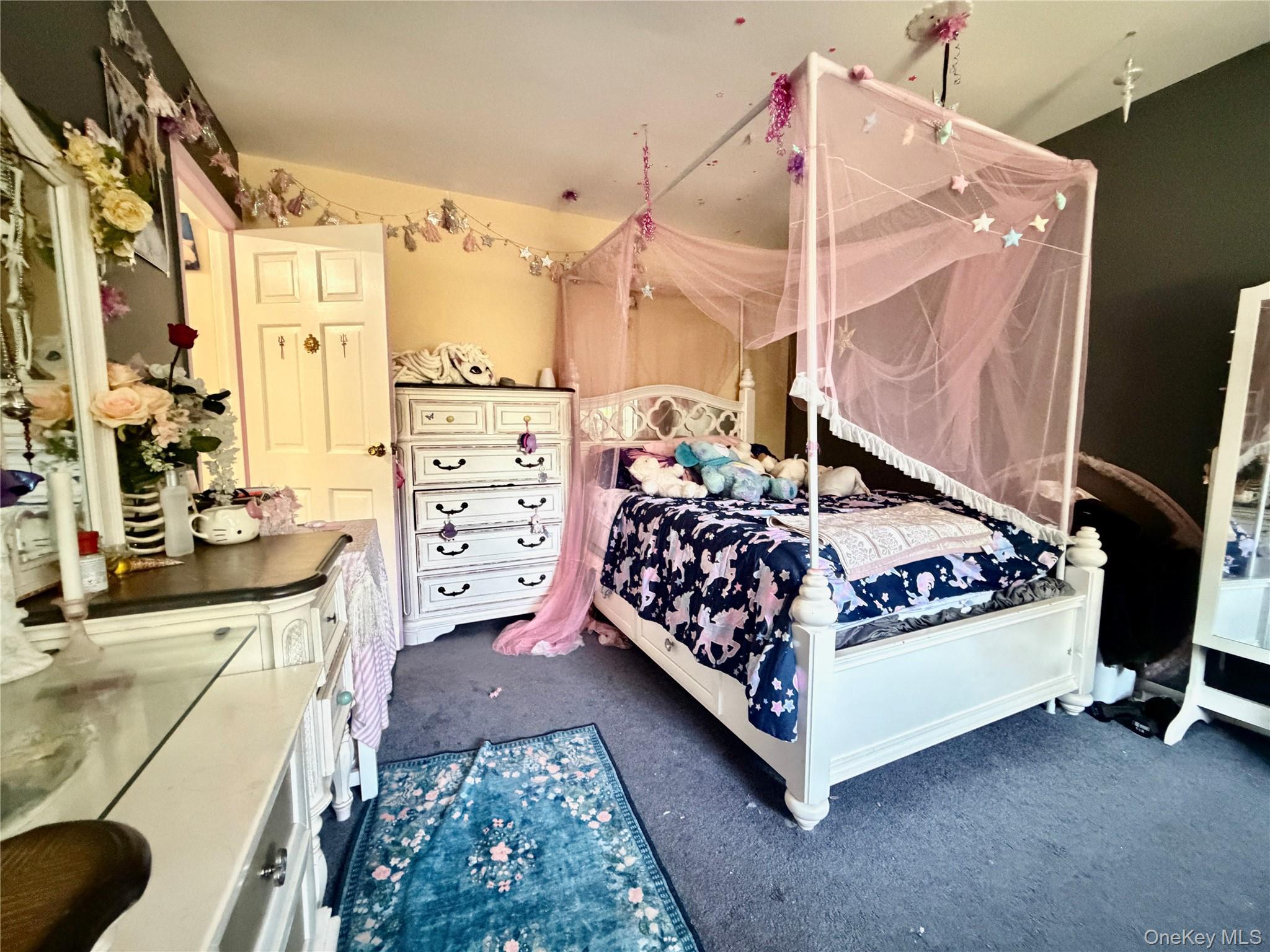 Single Family Estates Drive  Suffolk County, NY 11776, MLS-1035458-38