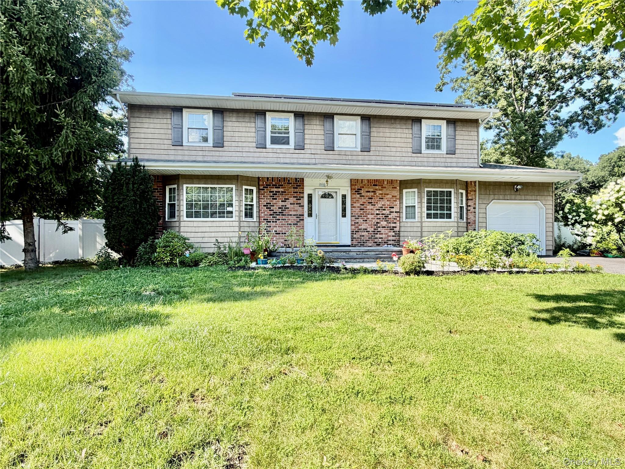 Single Family Estates Drive Suffolk County, NY 11776, MLS-1035458-5