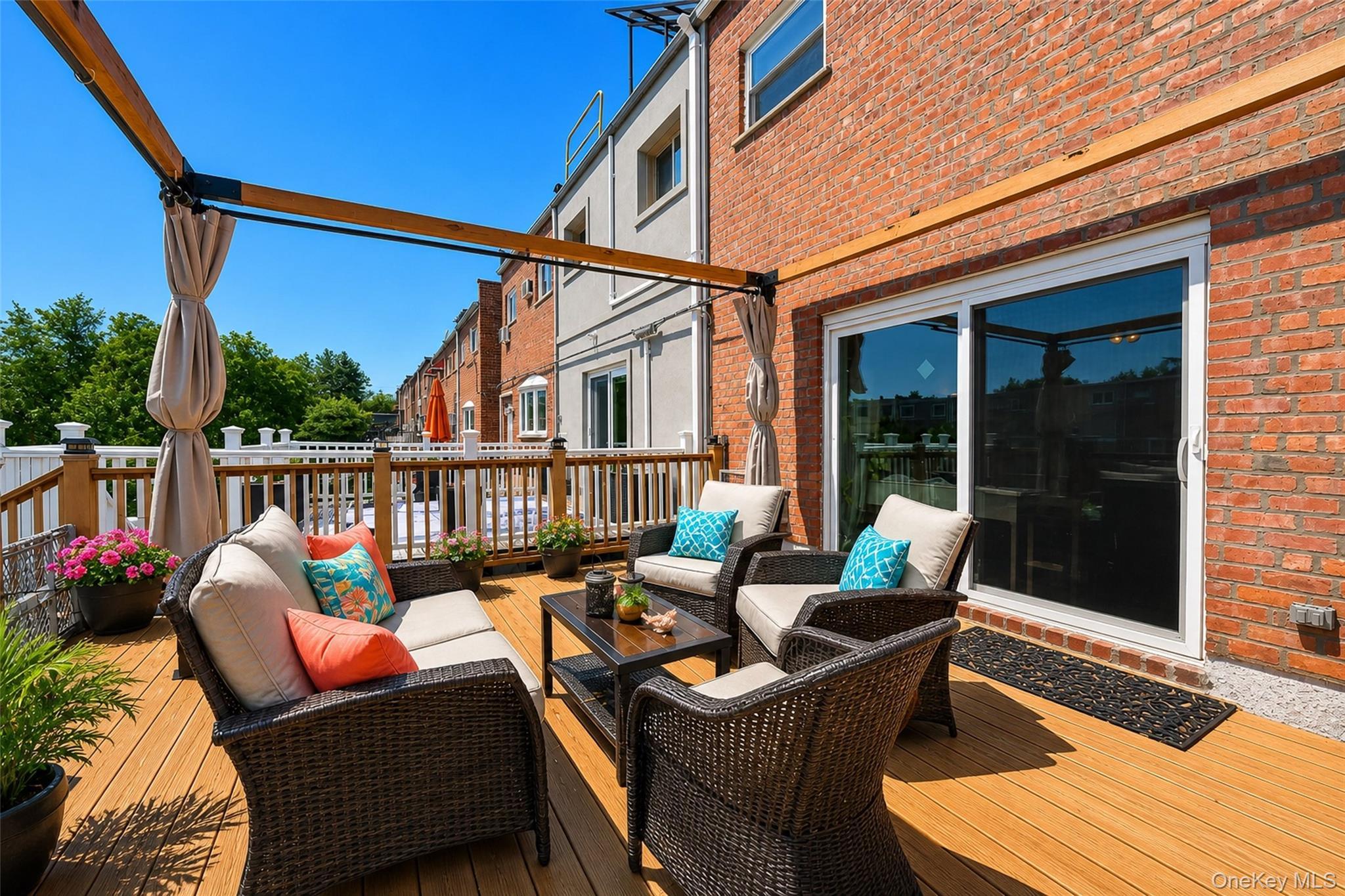 Single Family E Tremont Avenue Bronx, NY 10465, MLS-1035460-5