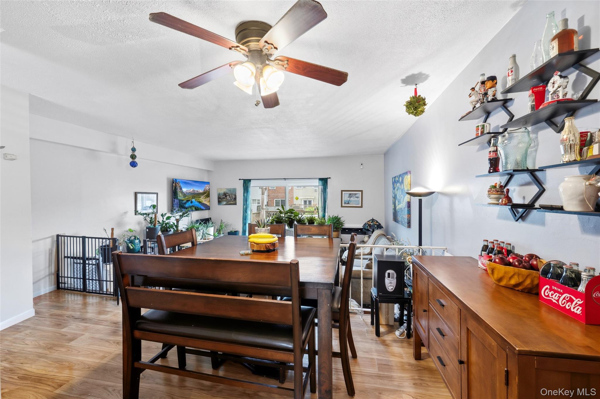 Single Family E Tremont Avenue Bronx, NY 10465, MLS-1035460-8