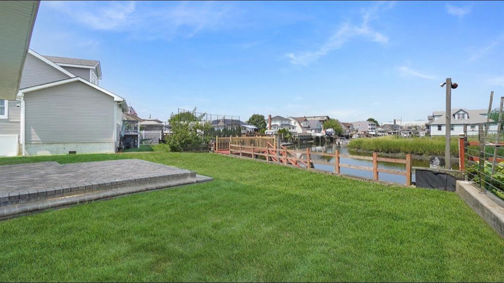 Single Family East Avenue  Nassau County, NY 11559, MLS-1035467-19