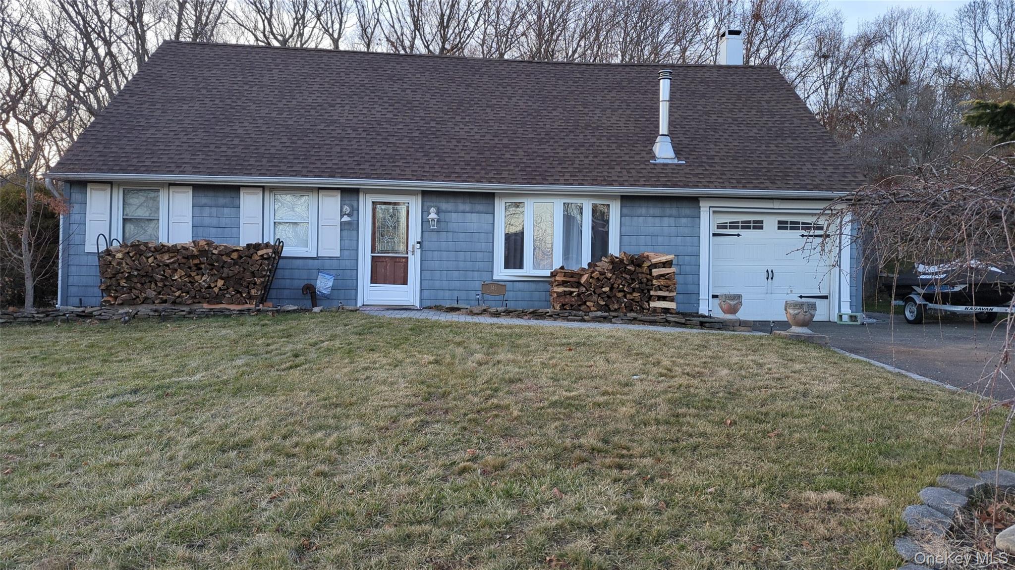 Single Family Rosemont Avenue Suffolk County, NY 11738, MLS-1035488-14