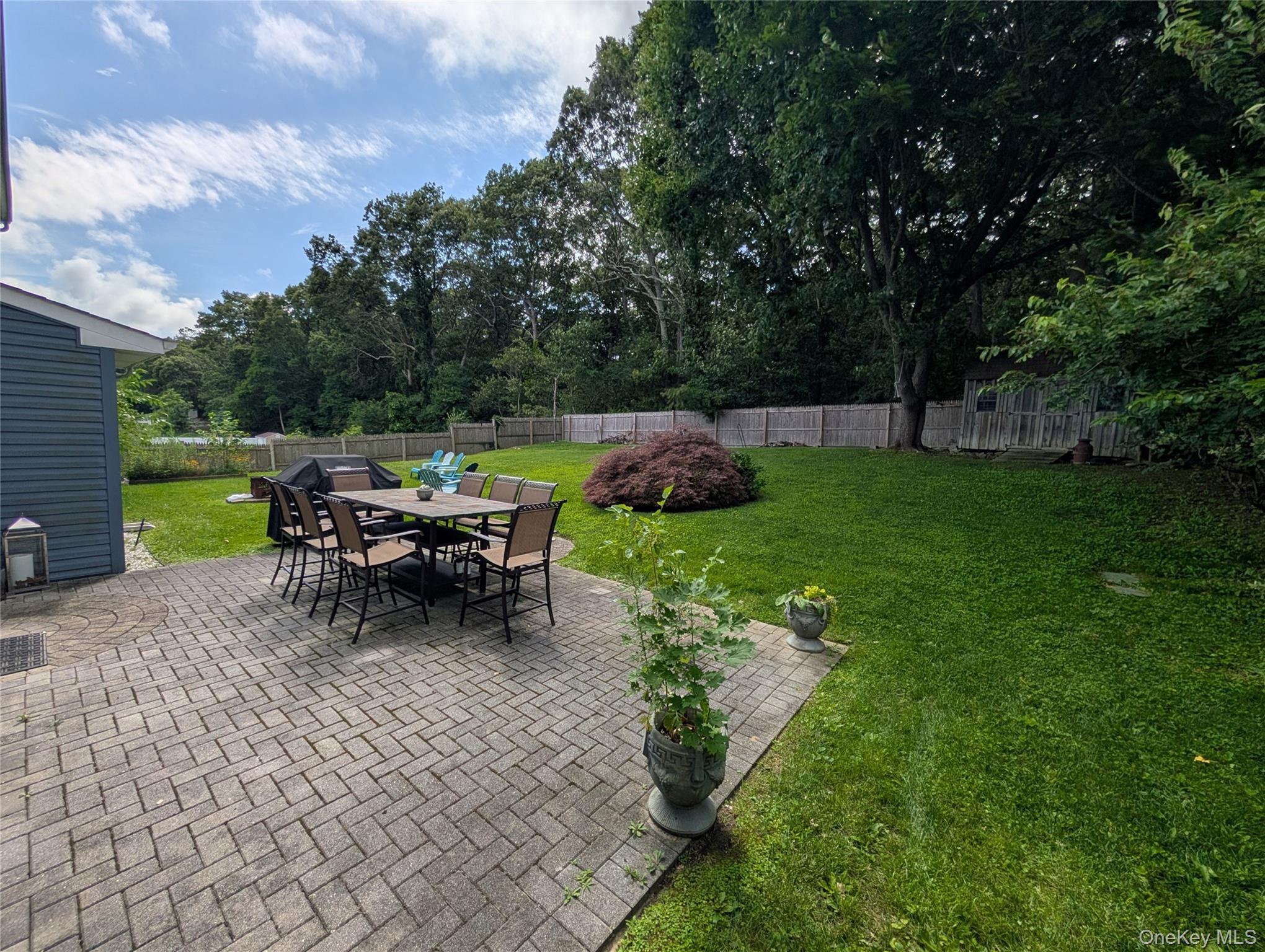 Single Family Rosemont Avenue Suffolk County, NY 11738, MLS-1035488-16