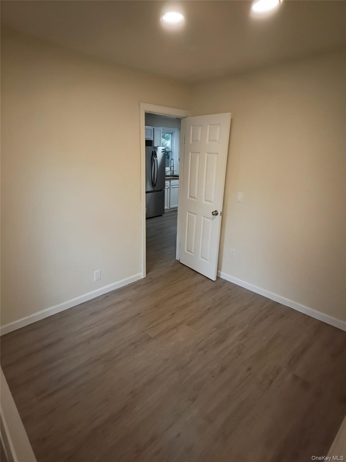 Single Family Neighborhood Road Suffolk County, NY 11951, MLS-1035494-8