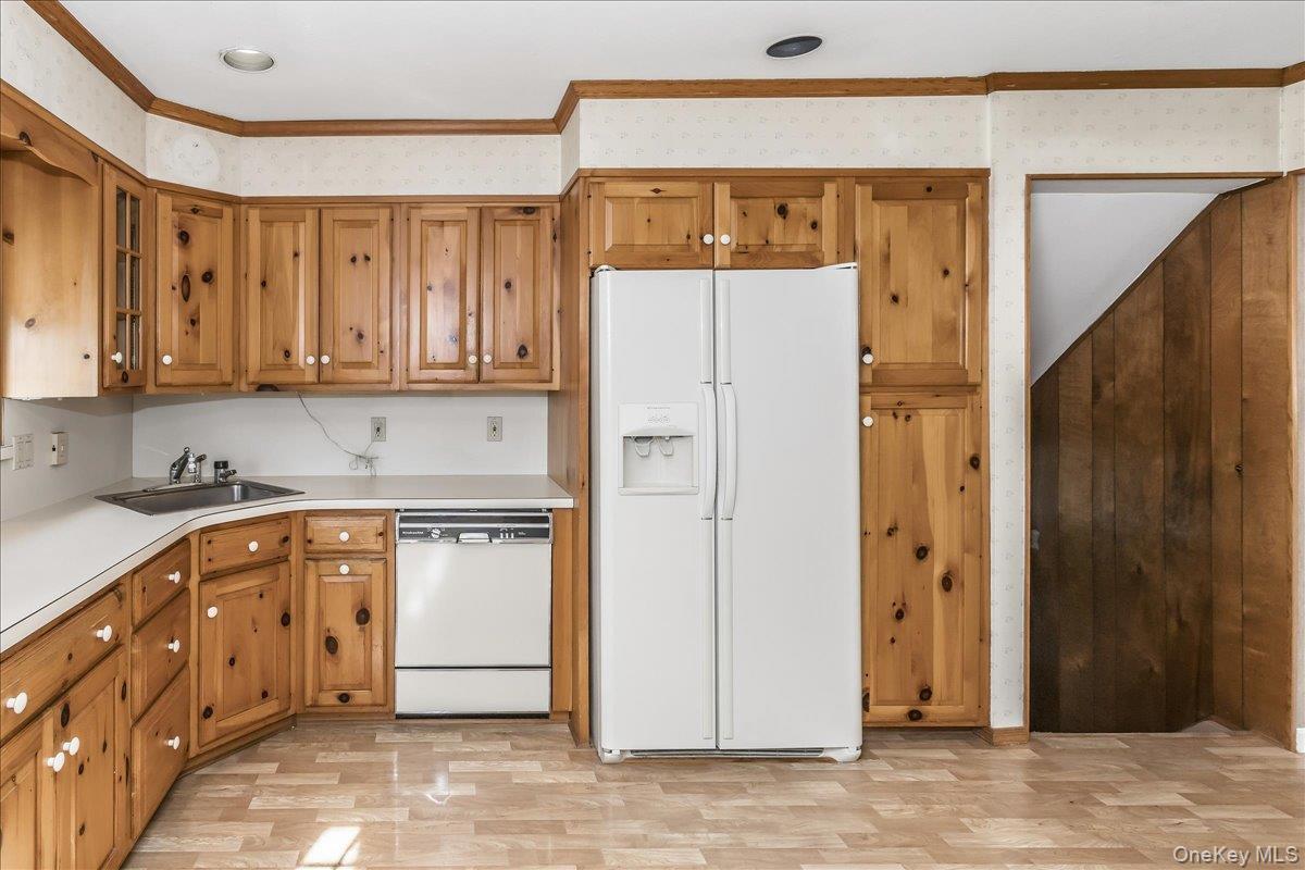 Single Family Stephen Street  Nassau County, NY 11756, MLS-1035498-10