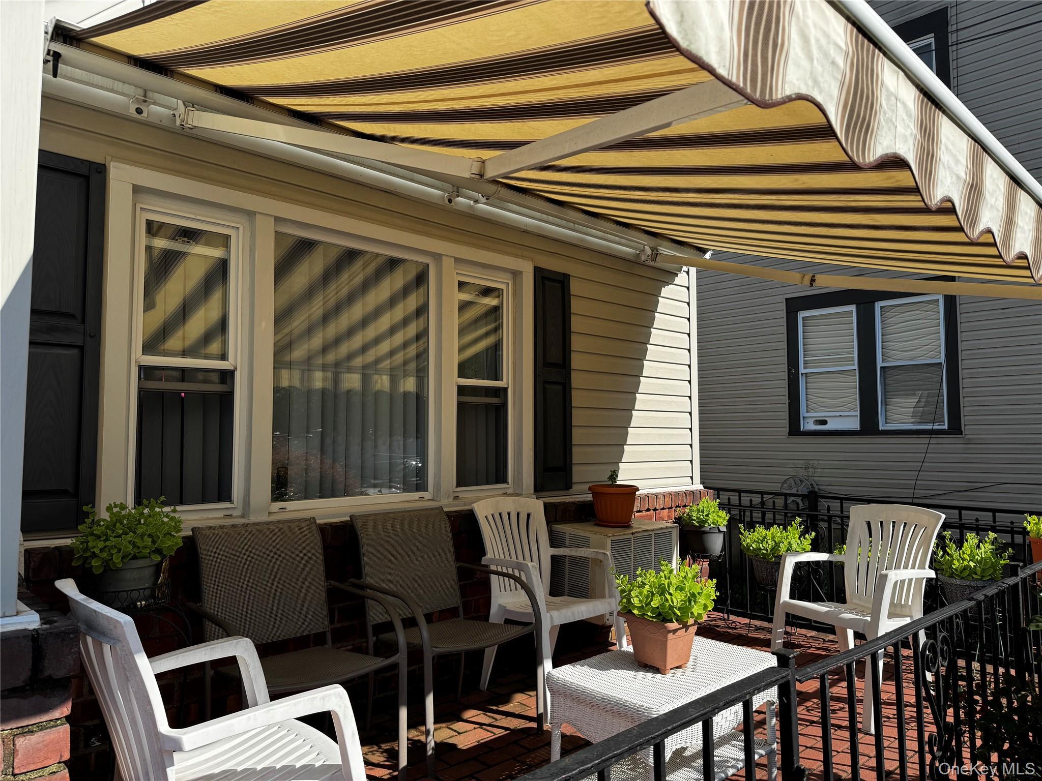 Single Family Eggert Place  Queens, NY 11691, MLS-1035524-3