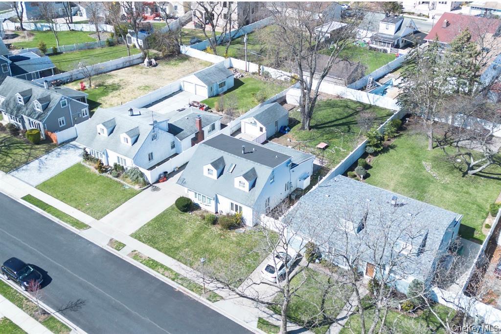Single Family Wyngate Drive Nassau County, NY 11580, MLS-1035532-21