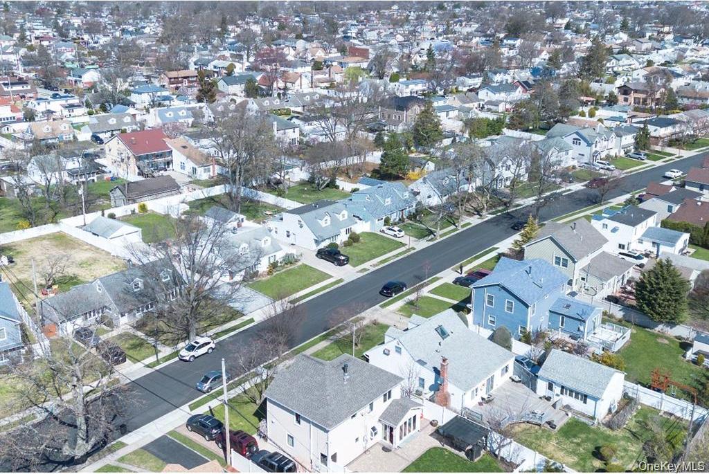 Single Family Wyngate Drive Nassau County, NY 11580, MLS-1035532-22