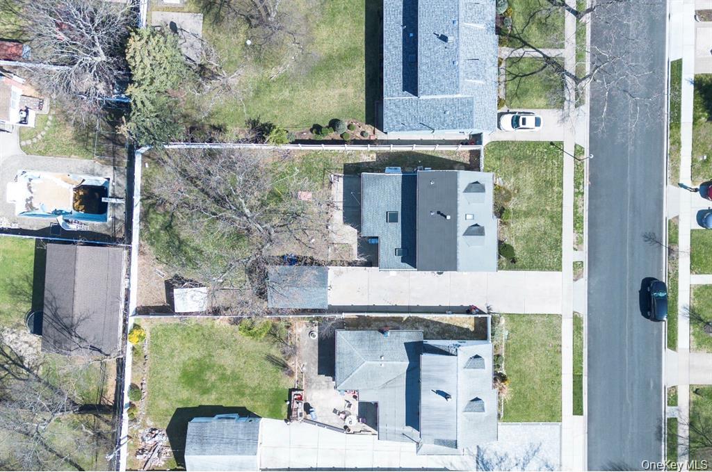 Single Family Wyngate Drive Nassau County, NY 11580, MLS-1035532-23