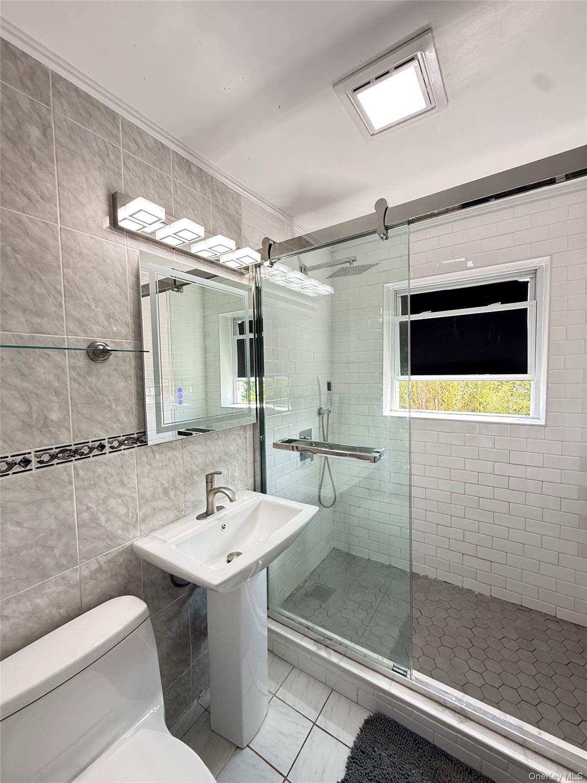 Single Family Lurting Avenue  Bronx, NY 10469, MLS-1035533-14