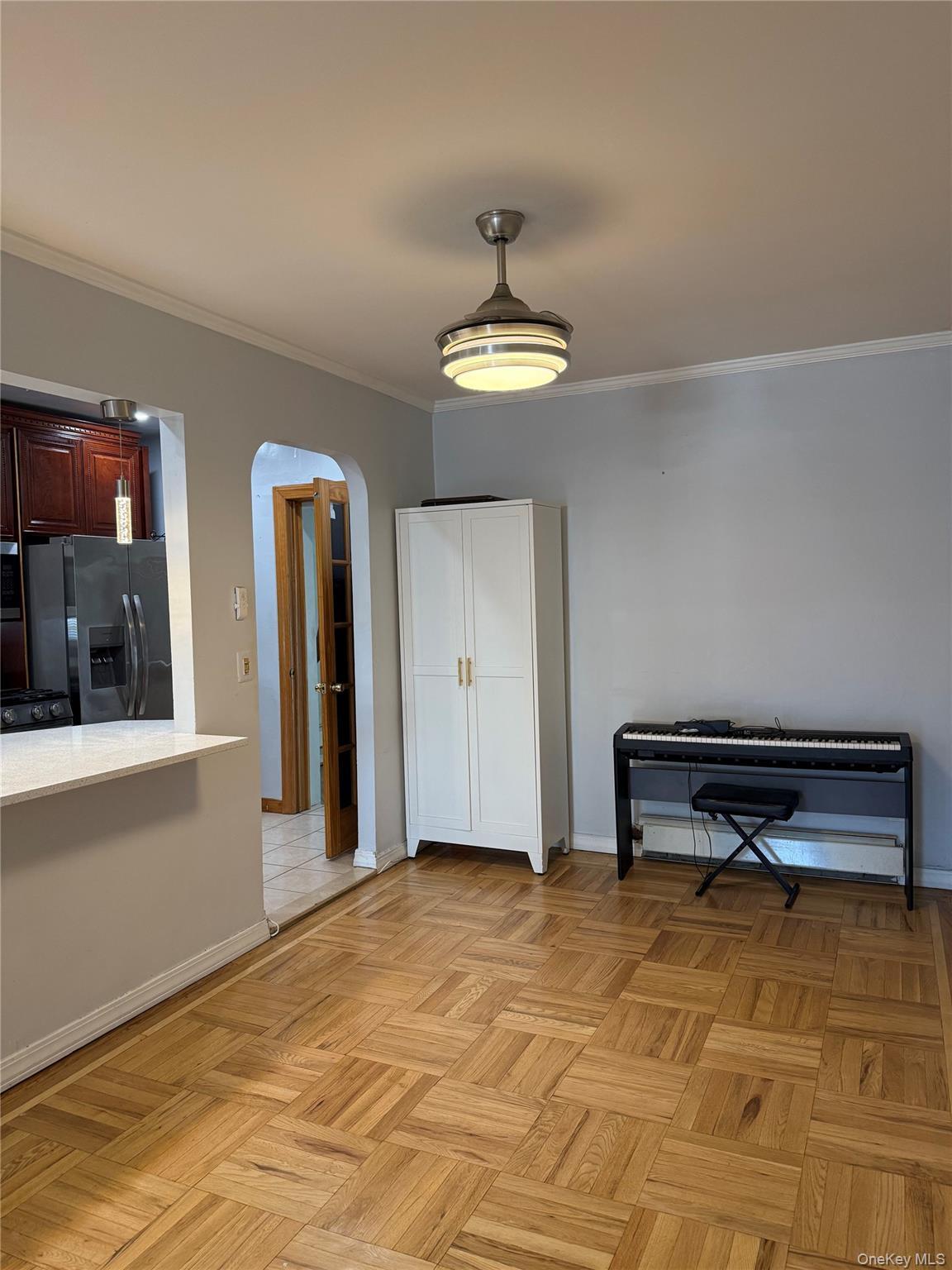 Single Family Lurting Avenue  Bronx, NY 10469, MLS-1035533-4