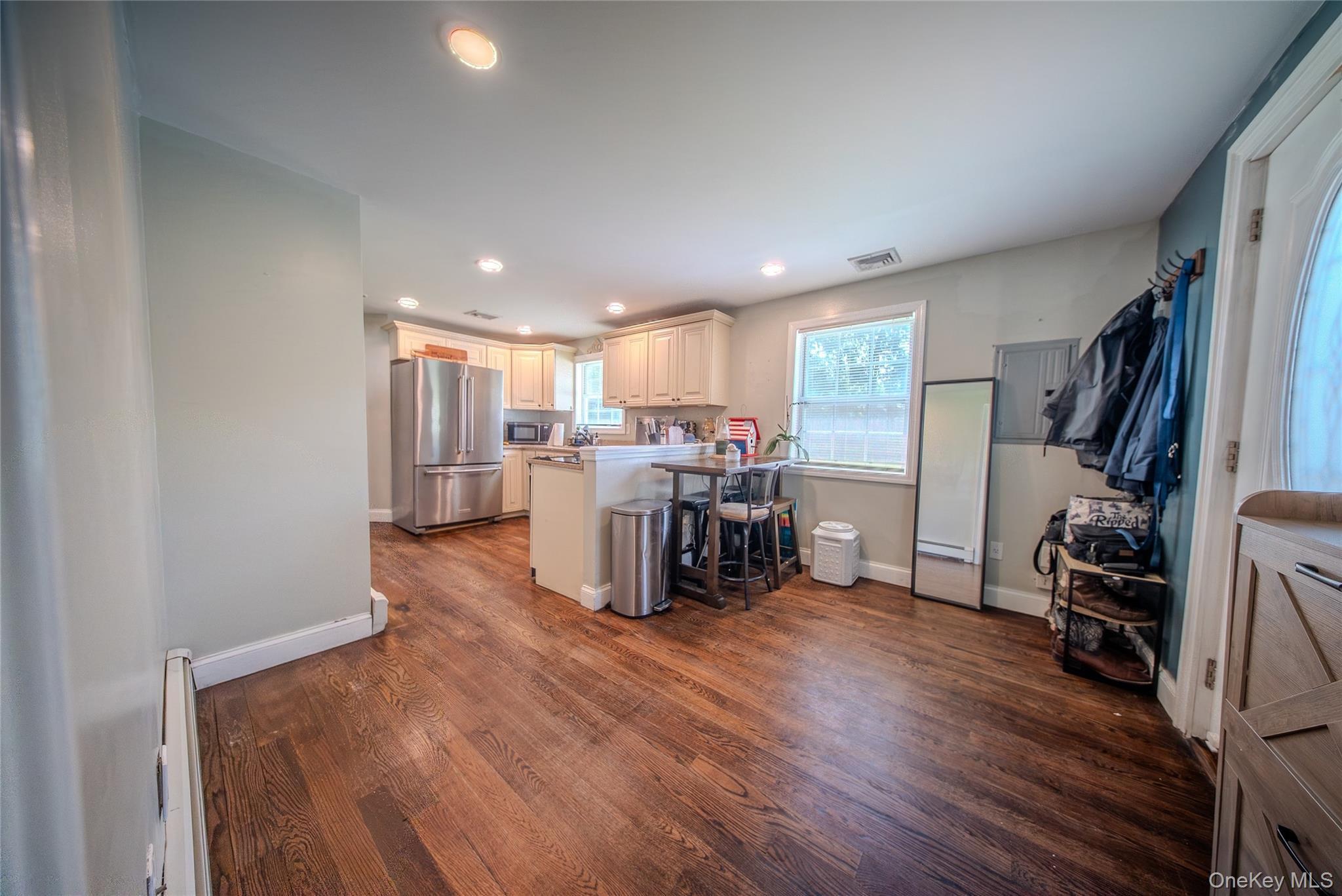 Single Family Connelly Drive Suffolk County, NY 11755, MLS-1035541-16