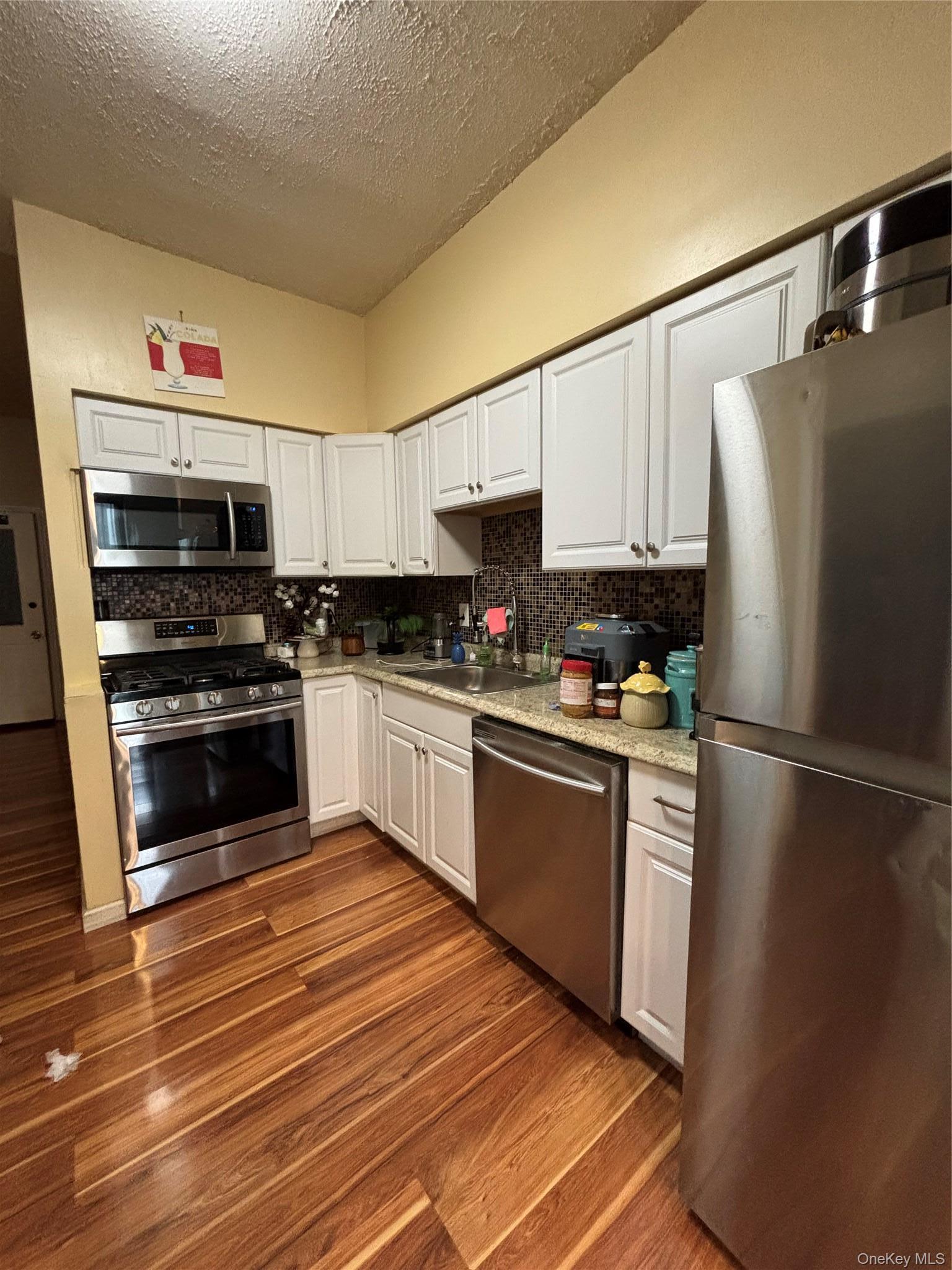 Single Family Clinton Avenue  Albany County, NY 12210, MLS-1035553-16
