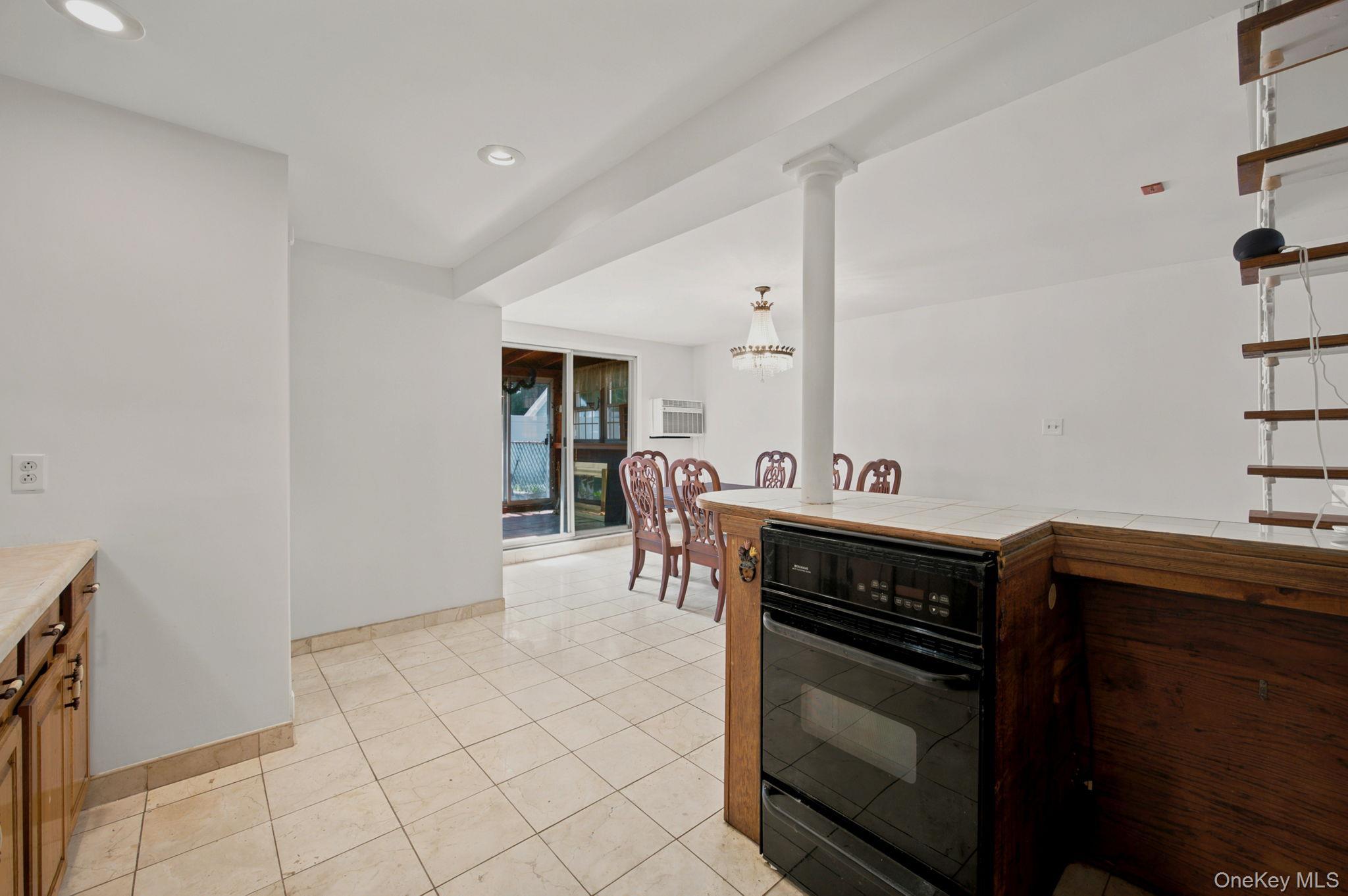 Single Family 133rd Avenue Queens, NY 11417, MLS-1035559-11