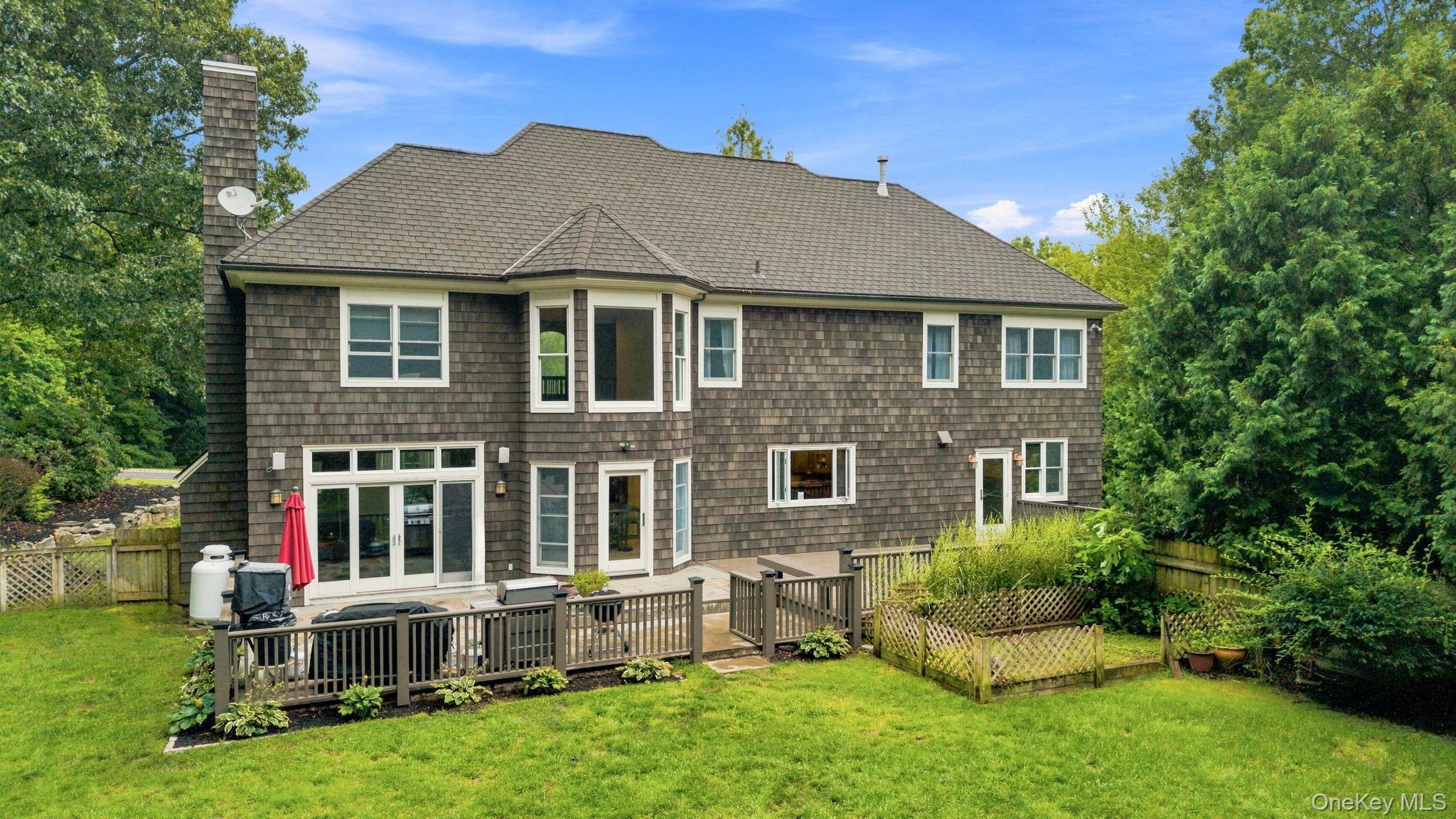 Single Family Lauro Ridge Court Putnam County, NY 10541, MLS-1035562-2