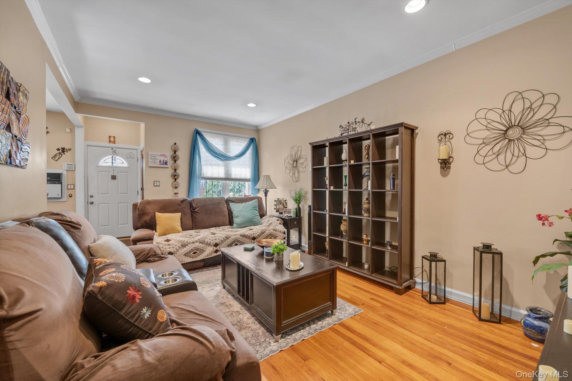 Single Family 58th Road  Queens, NY 11355, MLS-1035570-3