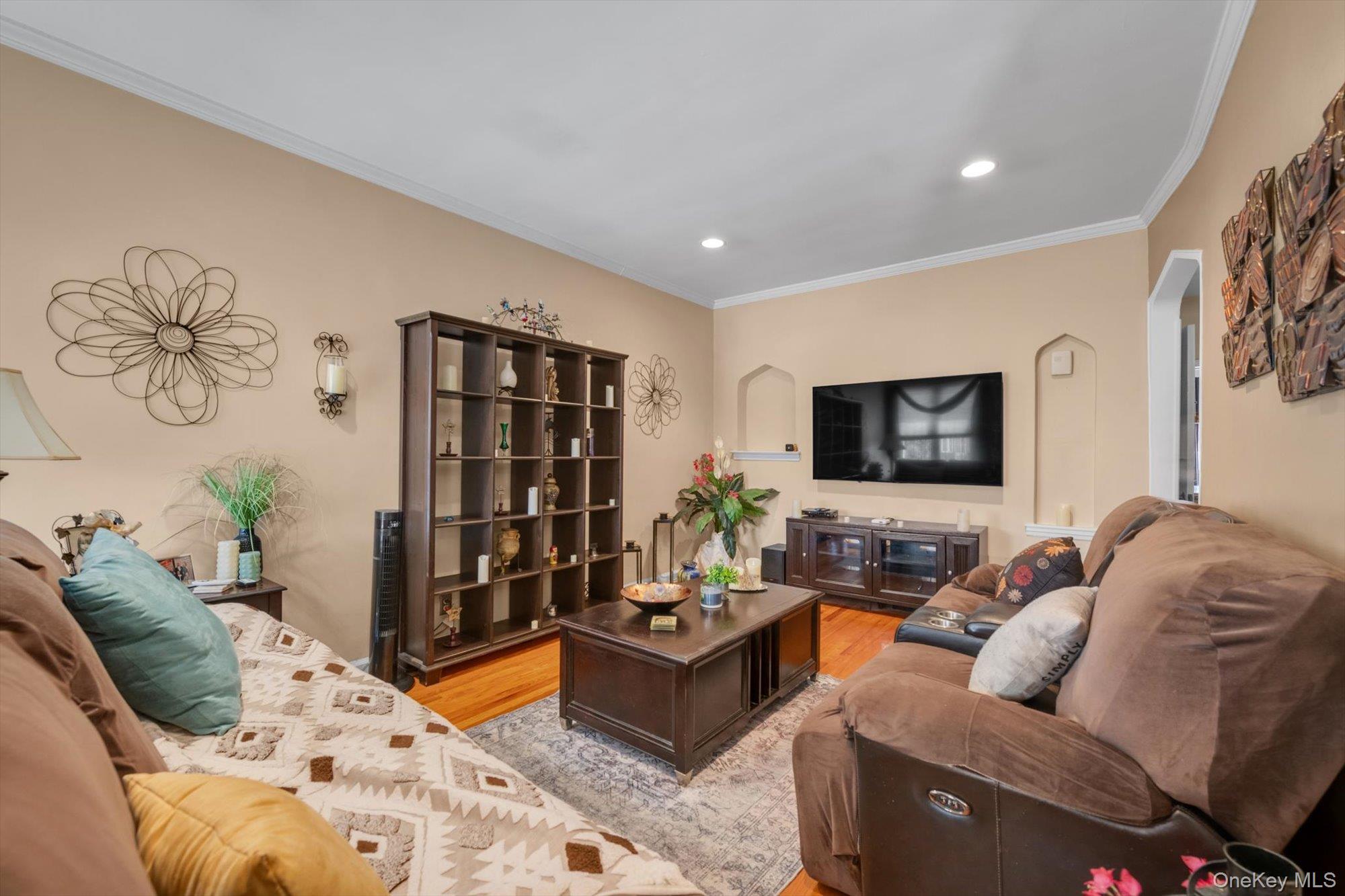 Single Family 58th Road  Queens, NY 11355, MLS-1035570-5