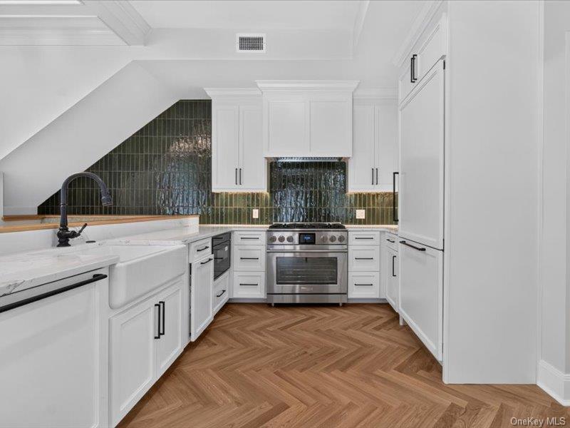Single Family Regent Street  Out Of Area, NY 12866, MLS-1035579-18