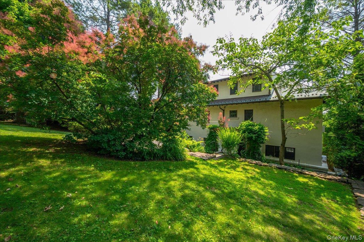 Single Family Netherland Avenue Bronx, NY 10463, MLS-1035581-20