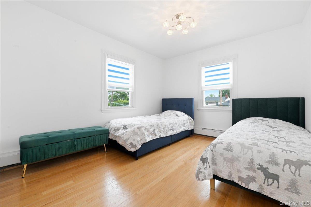 Single Family Hewlett Parkway Nassau County, NY 11557, MLS-1035584-12