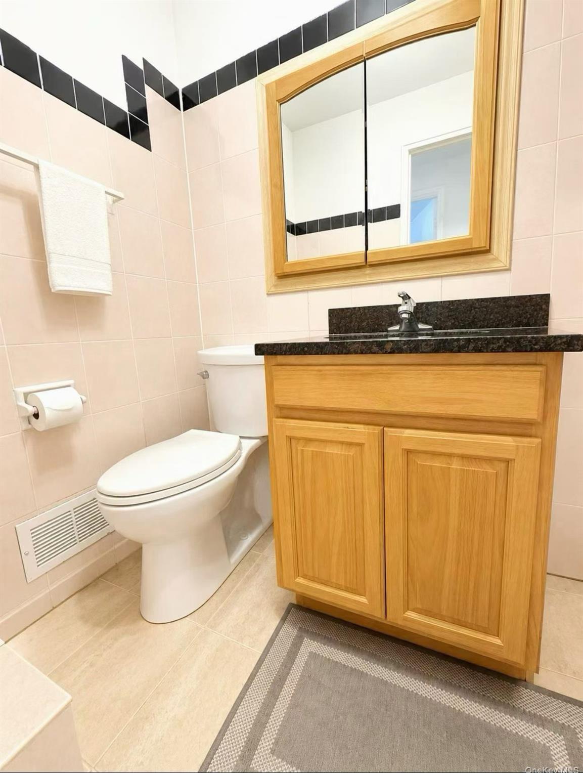 Single Family 207th Street  Queens, NY 11361, MLS-1035585-10