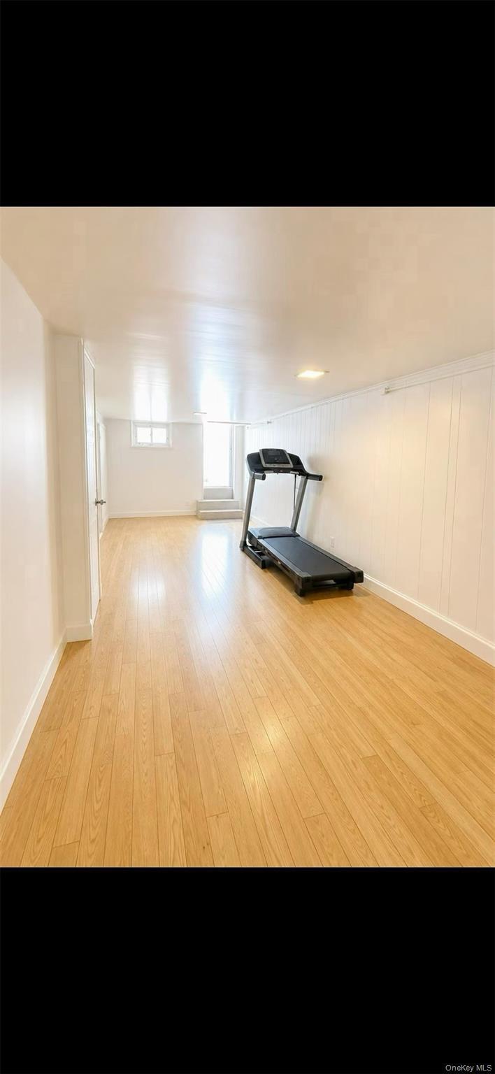 Single Family 207th Street Queens, NY 11361, MLS-1035585-8