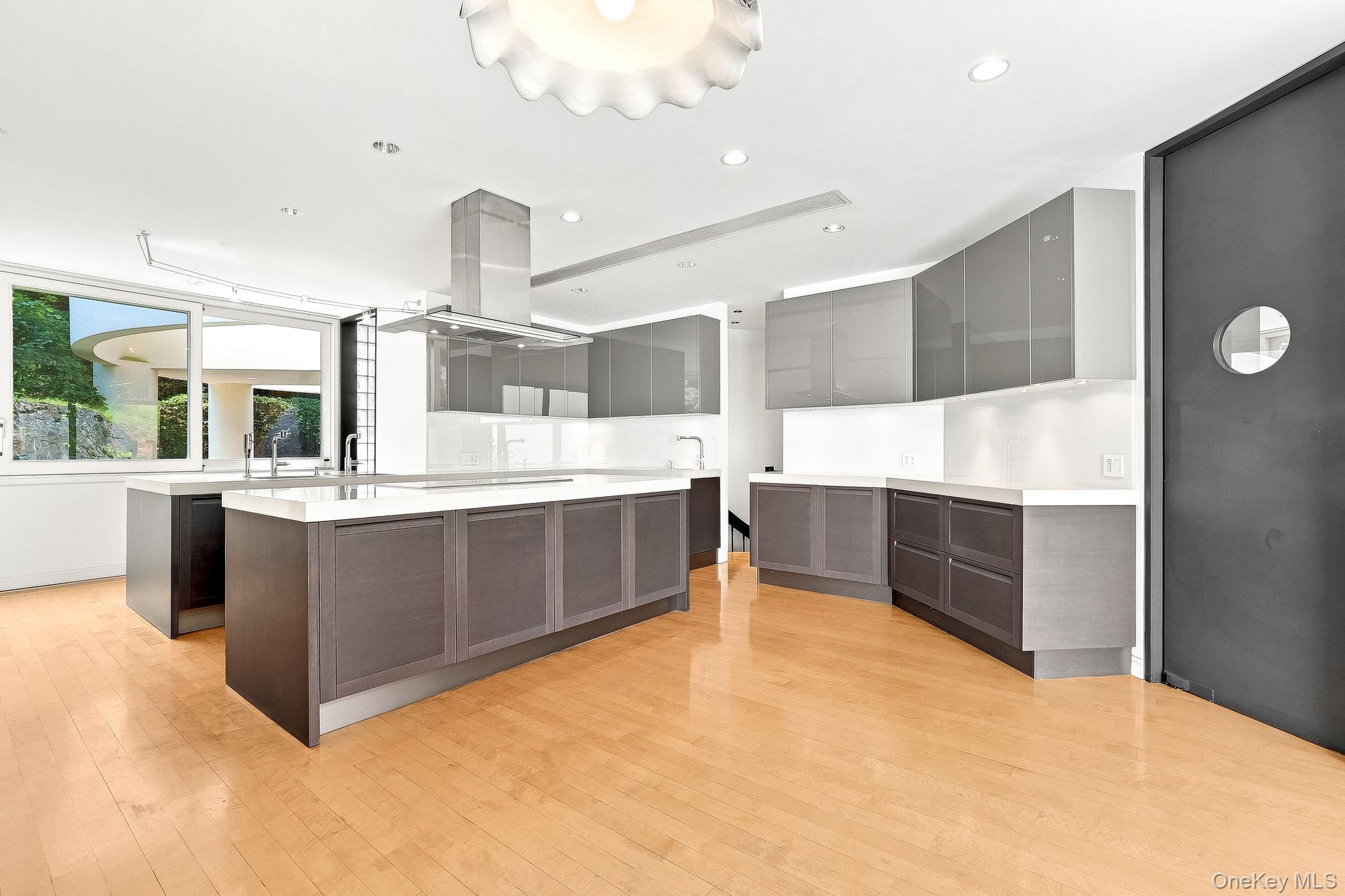 Single Family Bessel Lane  Westchester County, NY 10514, MLS-1035591-12