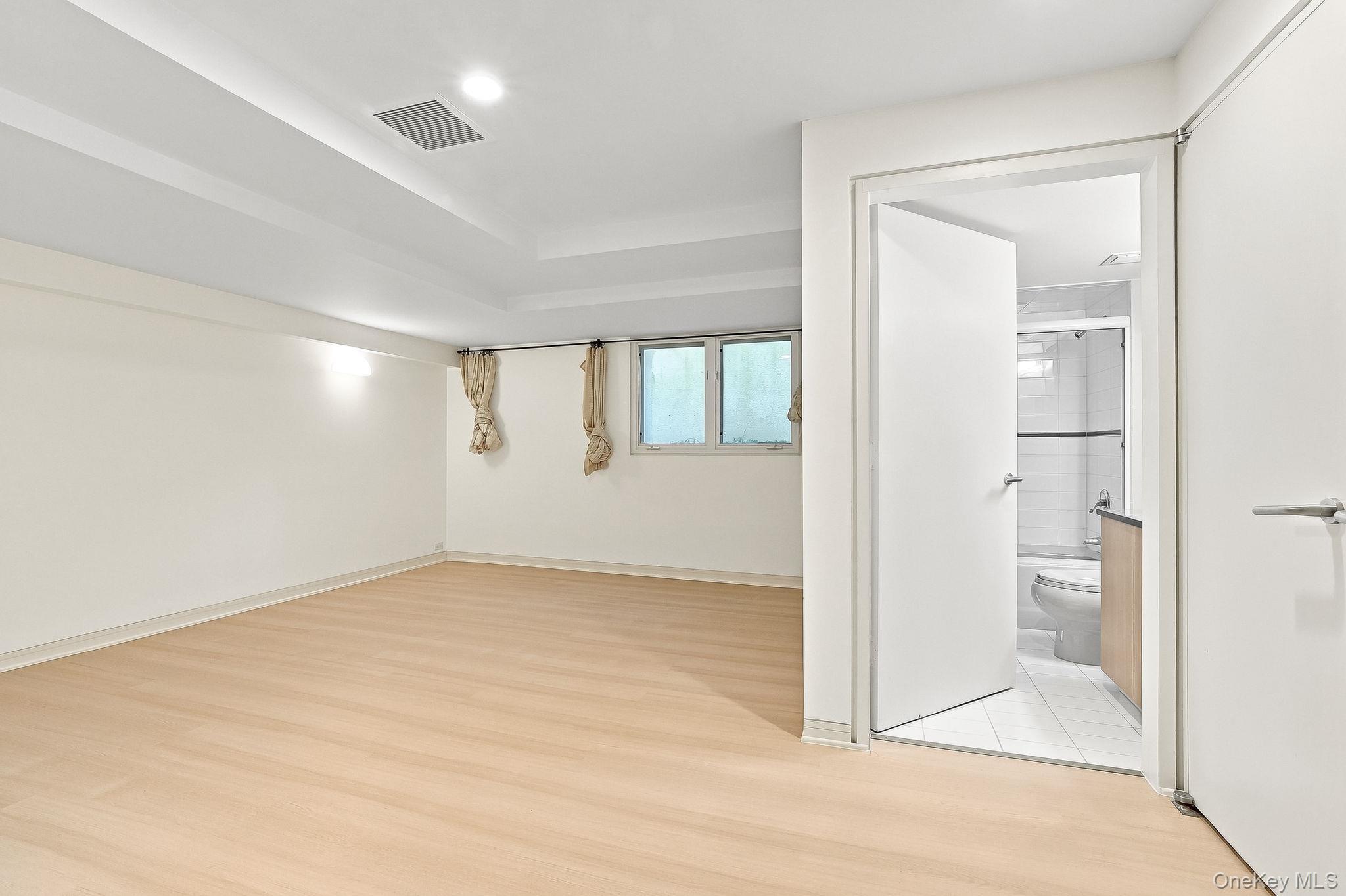 Single Family Bessel Lane  Westchester County, NY 10514, MLS-1035591-32