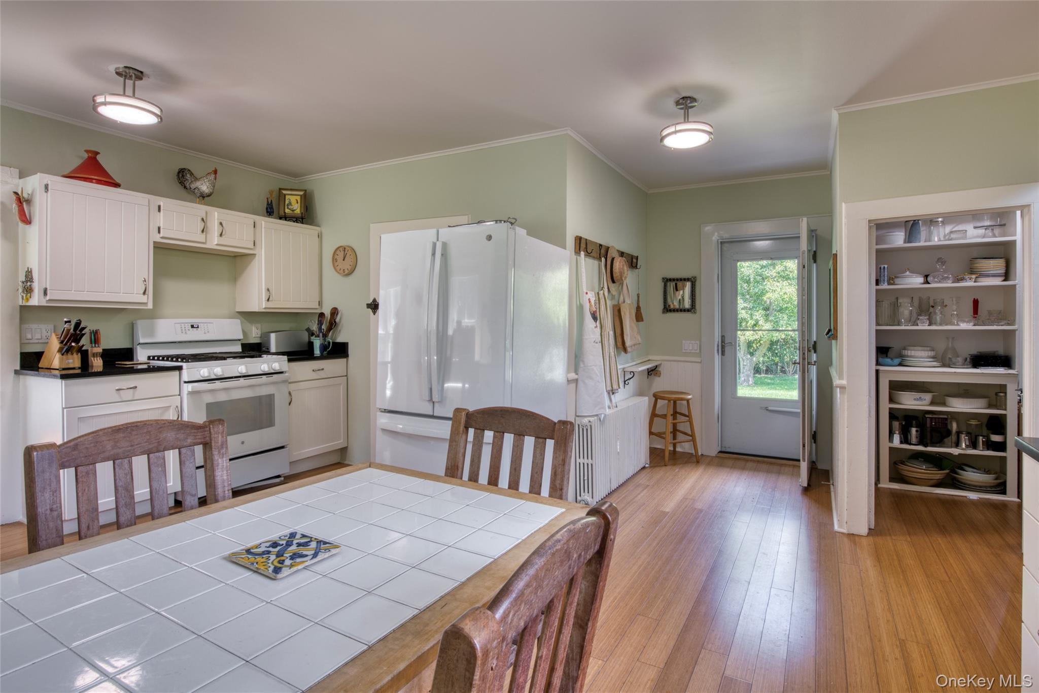 Single Family Village Lane Suffolk County, NY 11957, MLS-1035595-10