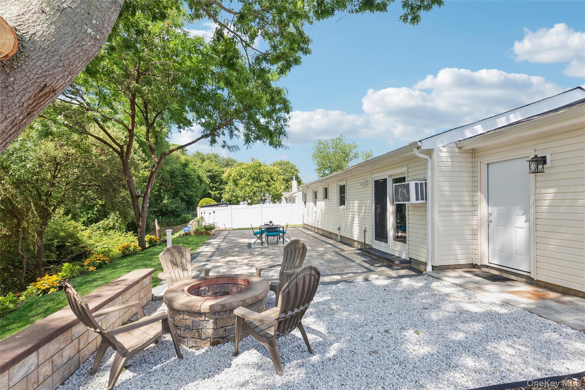 Single Family Circle Drive W Suffolk County, NY 11772, MLS-1035597-19