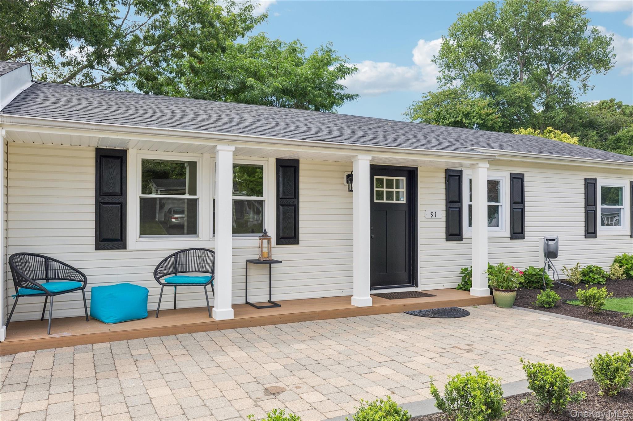 Single Family Circle Drive W Suffolk County, NY 11772, MLS-1035597-2