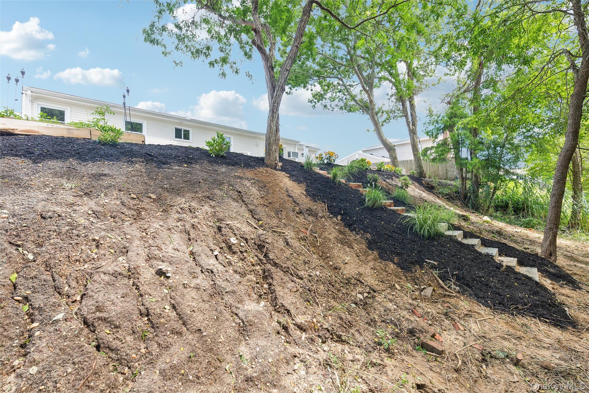 Single Family Circle Drive W Suffolk County, NY 11772, MLS-1035597-28