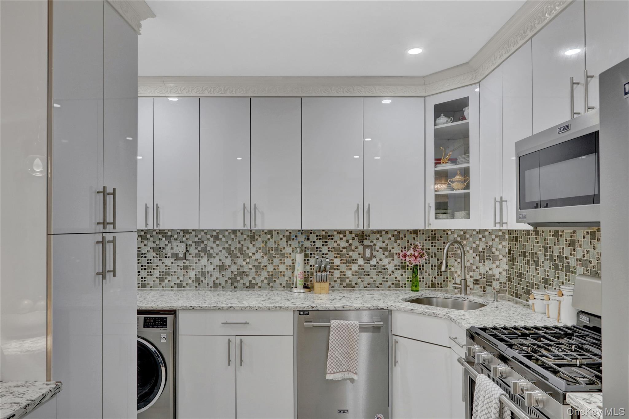 Single Family 117th Street  Queens, NY 11419, MLS-1035609-10