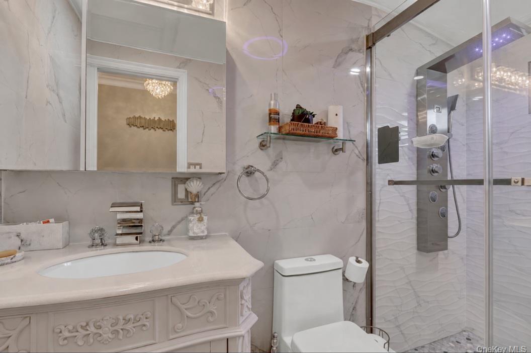 Single Family 117th Street  Queens, NY 11419, MLS-1035609-24