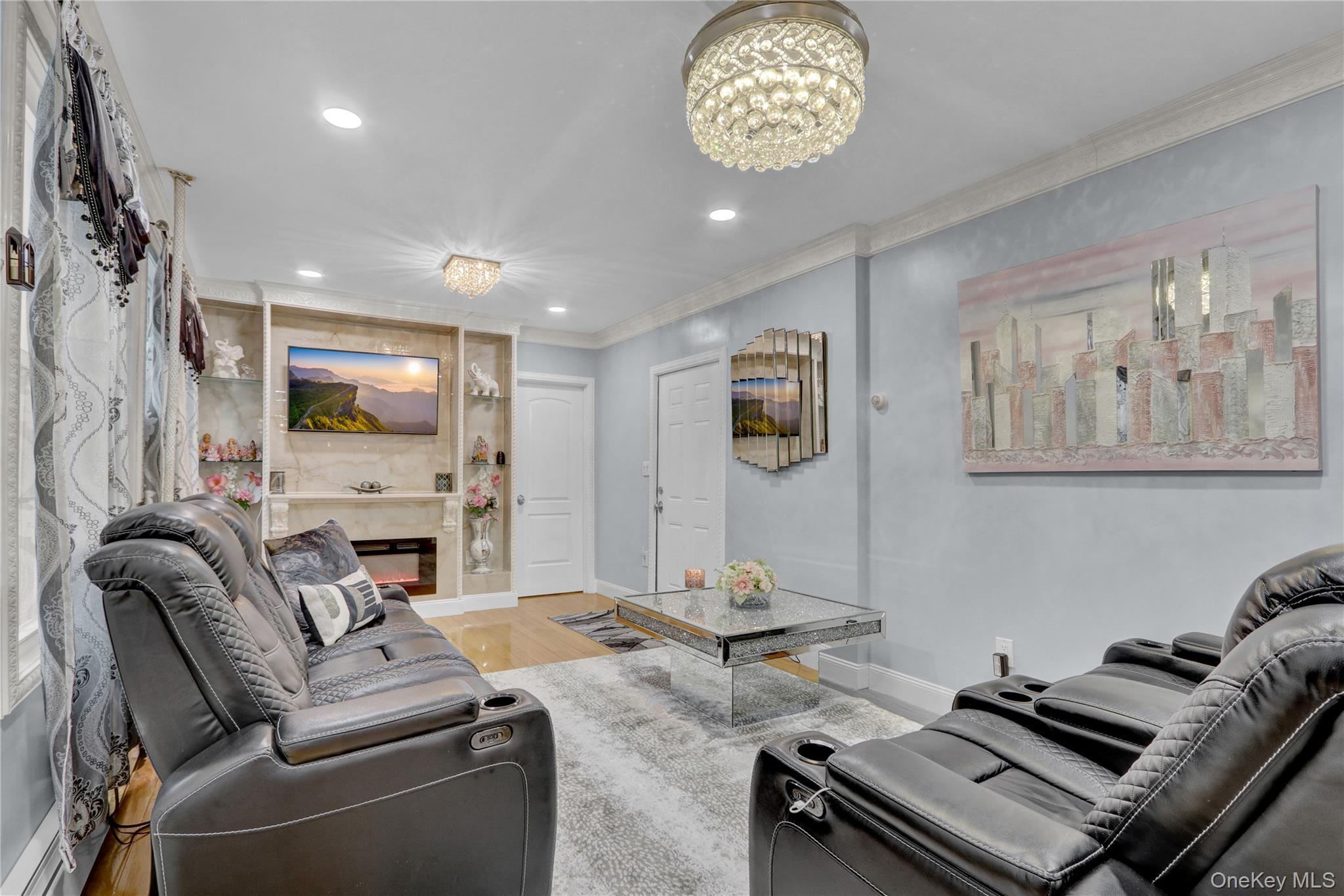 Single Family 117th Street  Queens, NY 11419, MLS-1035609-6