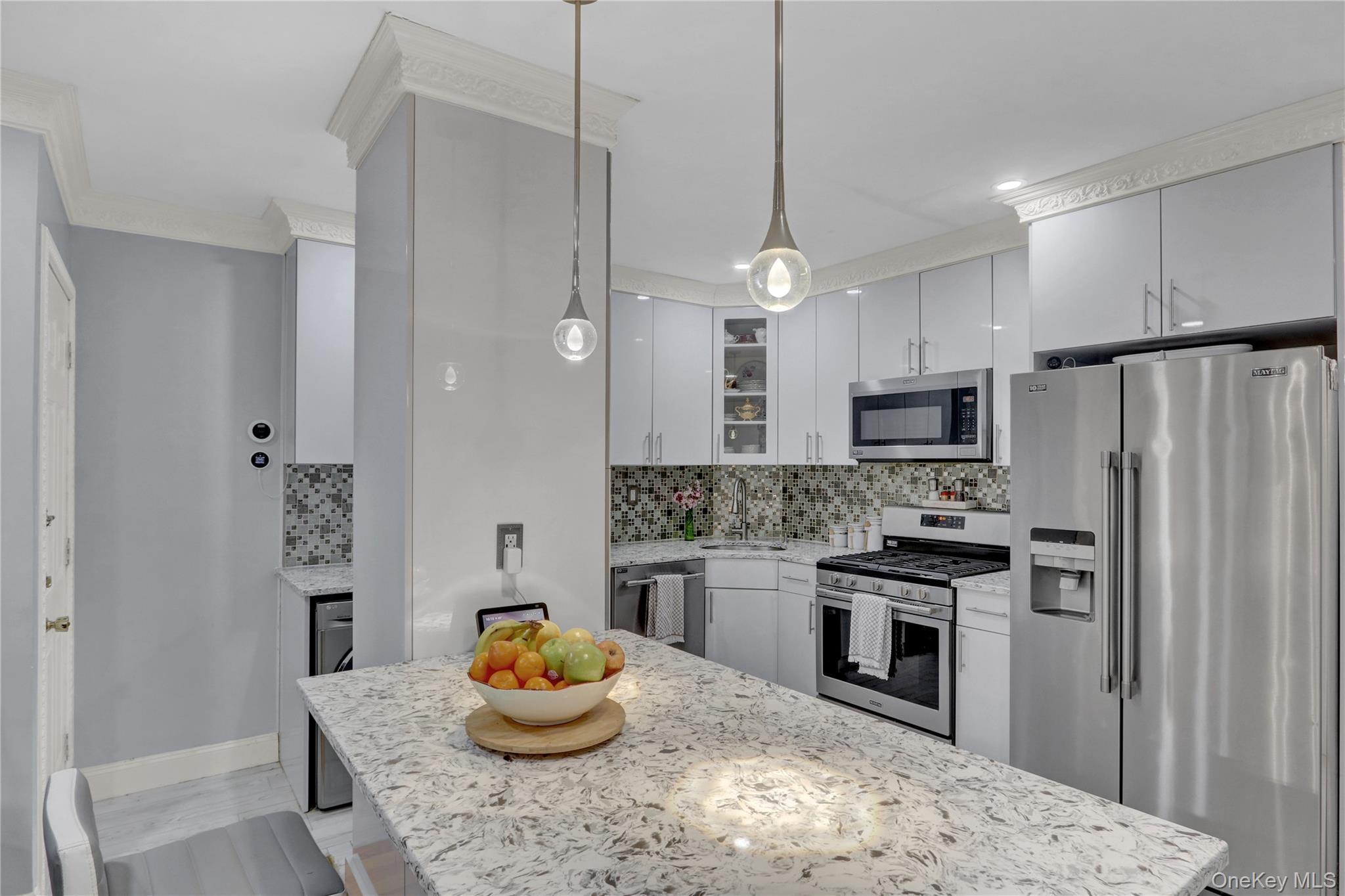 Single Family 117th Street  Queens, NY 11419, MLS-1035609-9