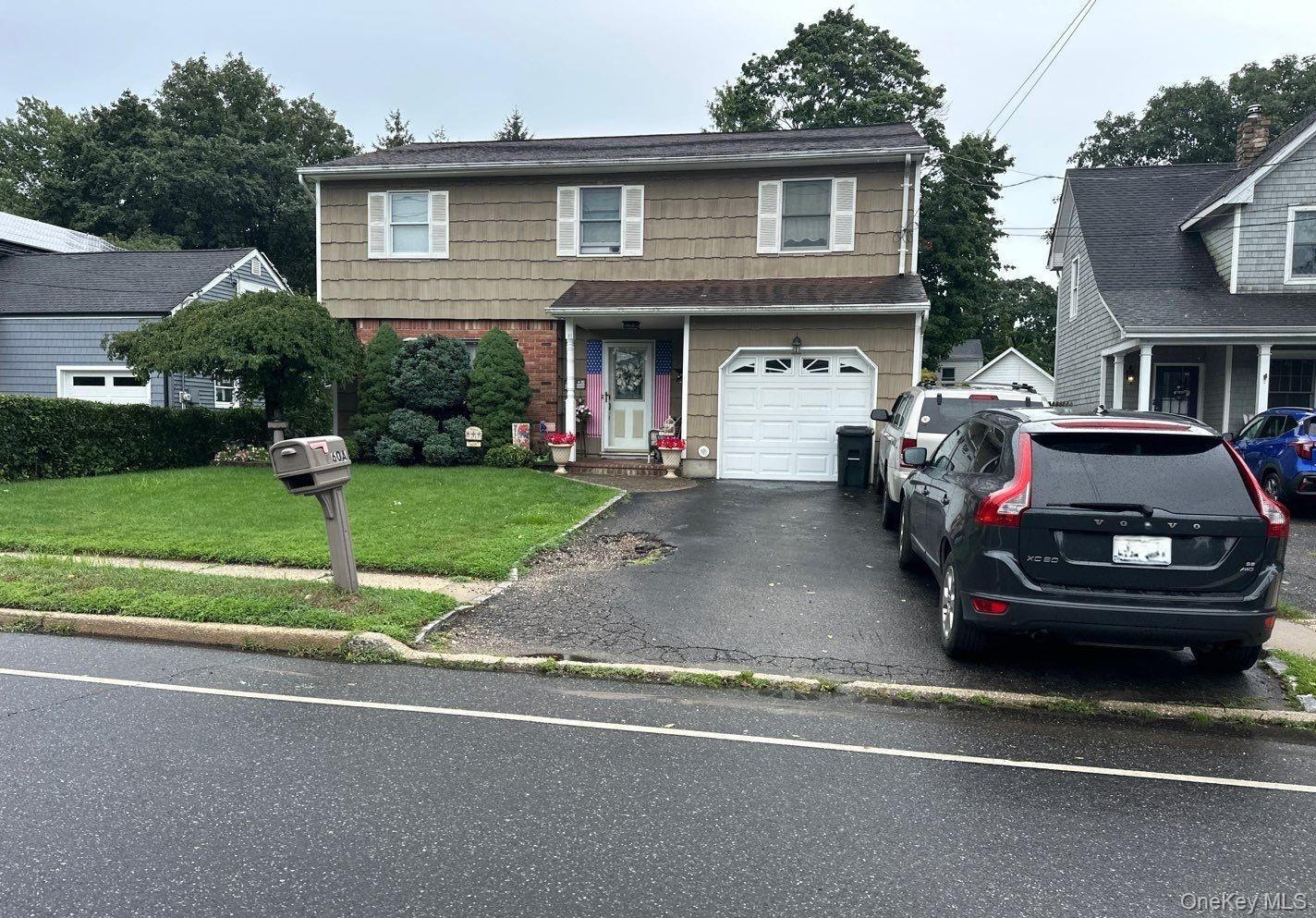 Single Family Maplewood Road Suffolk County, NY 11746, MLS-1035610-2