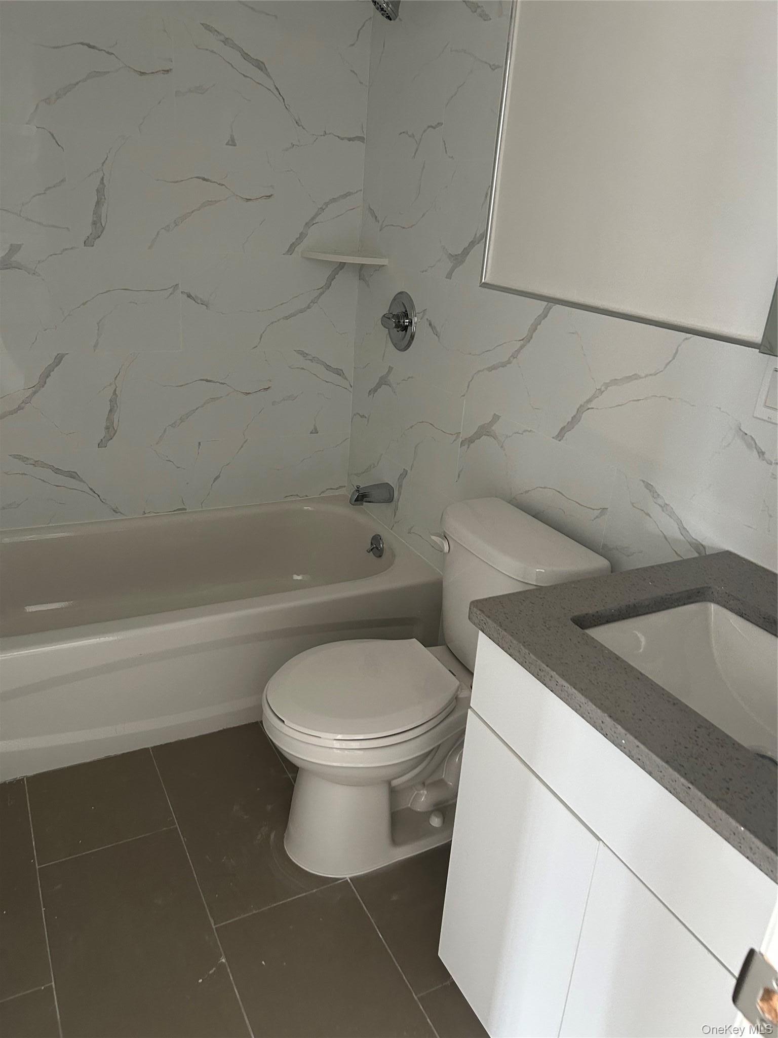 Apartment 129st Street  Queens, NY 11356, MLS-1035611-4