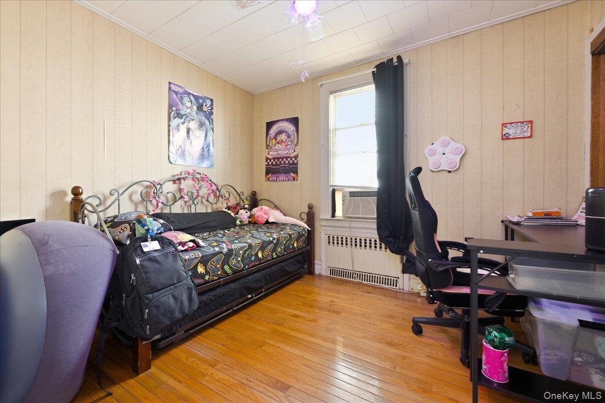 Single Family 79th Place  Queens, NY 11385, MLS-1035637-13