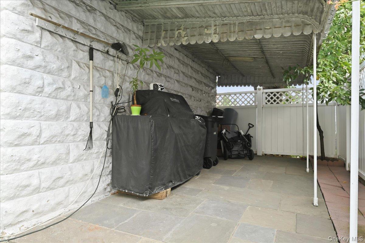 Single Family 79th Place  Queens, NY 11385, MLS-1035637-20