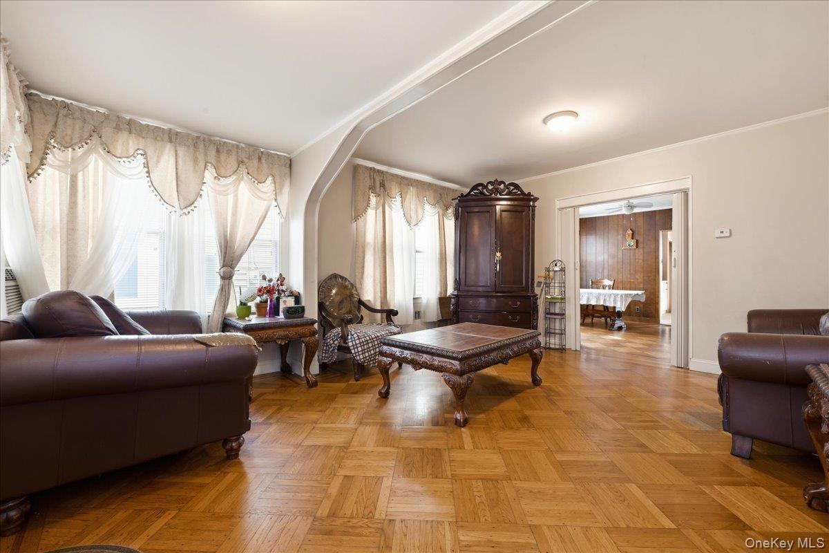 Single Family 79th Place  Queens, NY 11385, MLS-1035637-4