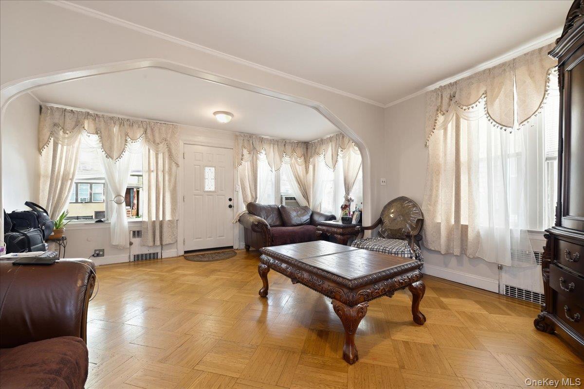 Single Family 79th Place  Queens, NY 11385, MLS-1035637-5