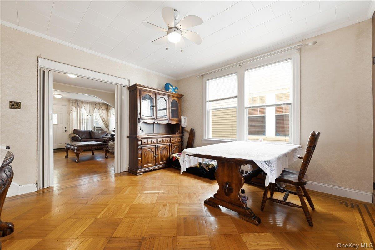 Single Family 79th Place  Queens, NY 11385, MLS-1035637-7