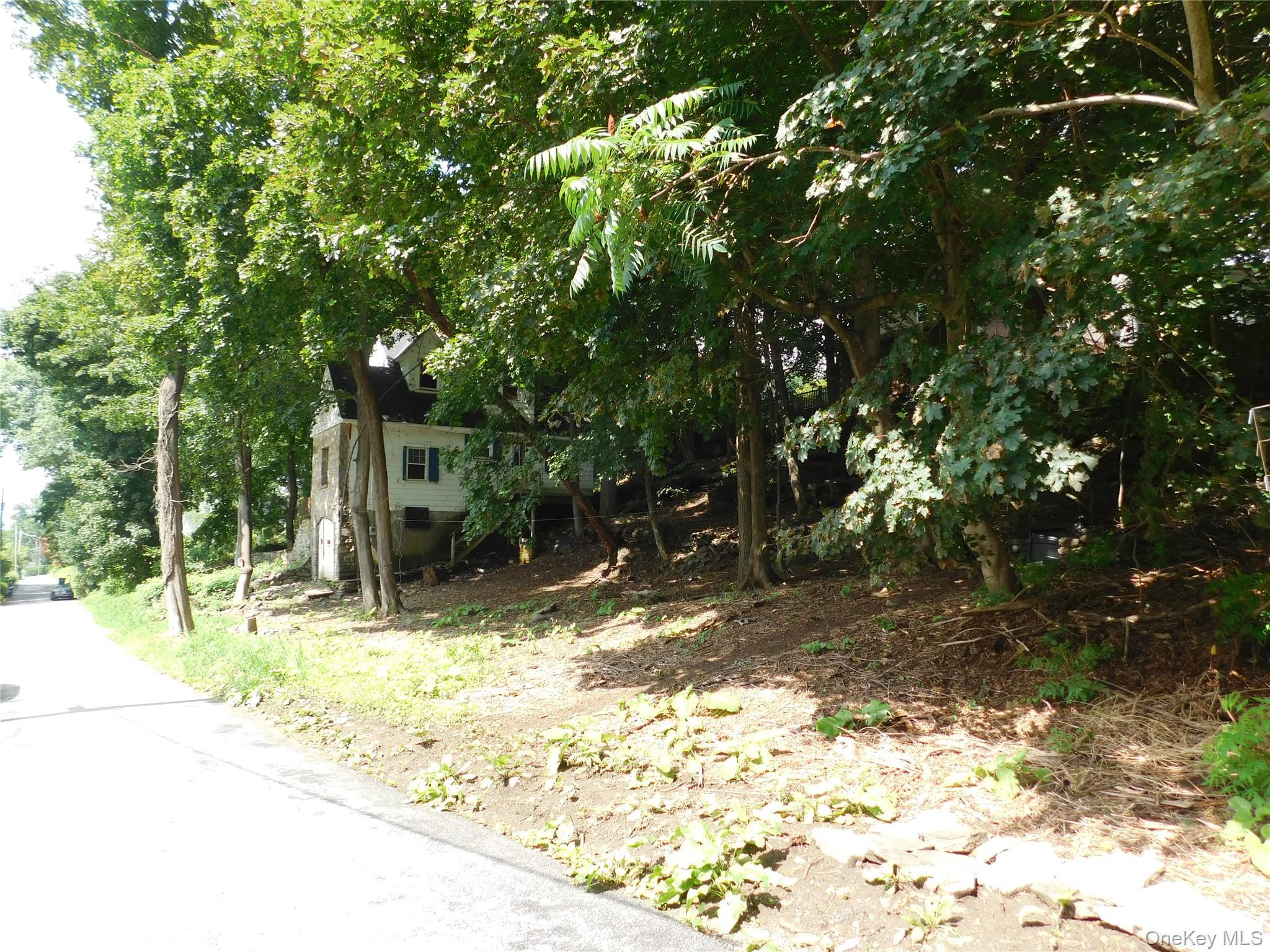 Single Family Sycamore Terrace Putnam County, NY 10541, MLS-1035644-22