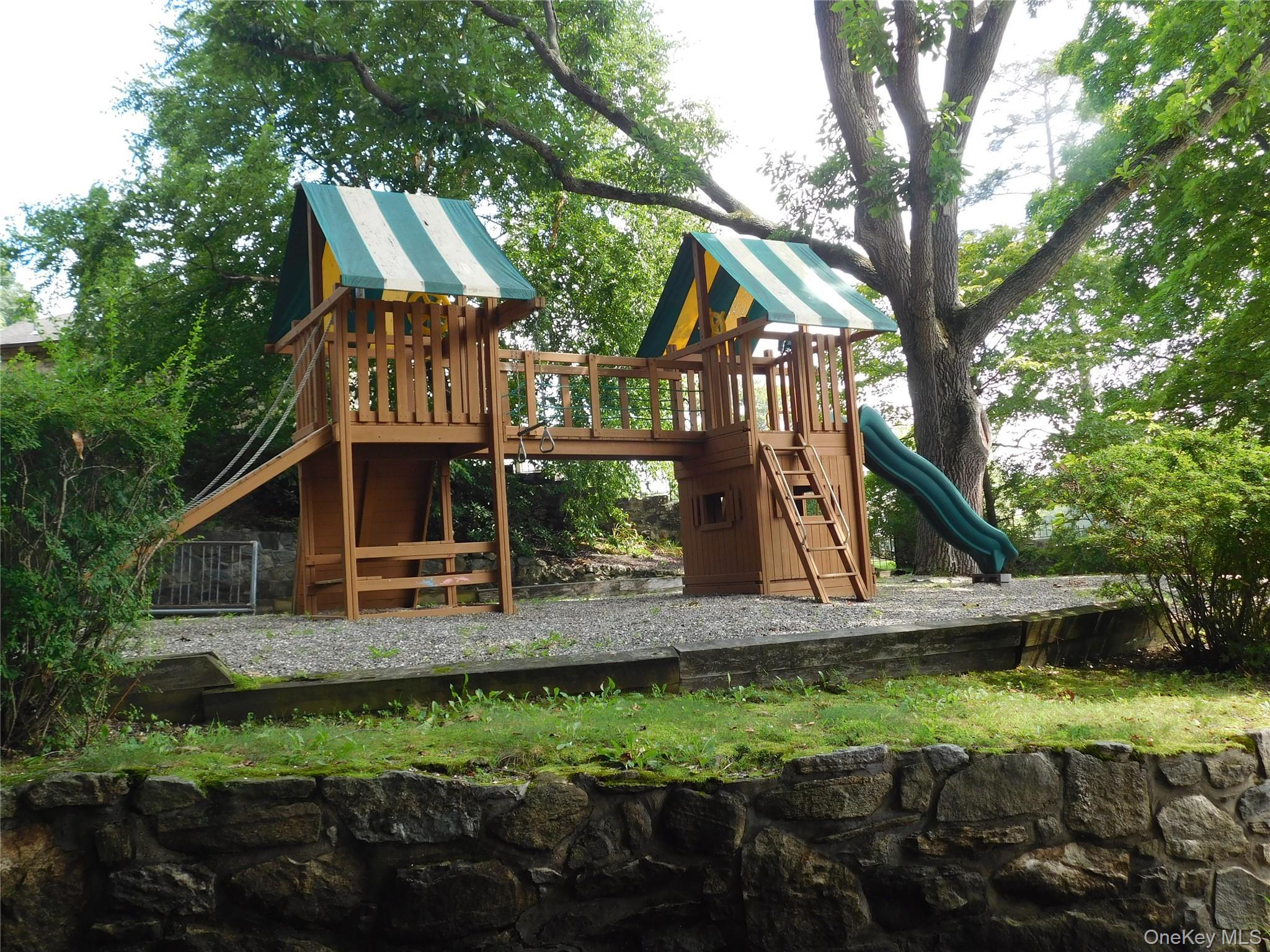 Single Family Sycamore Terrace Putnam County, NY 10541, MLS-1035644-28