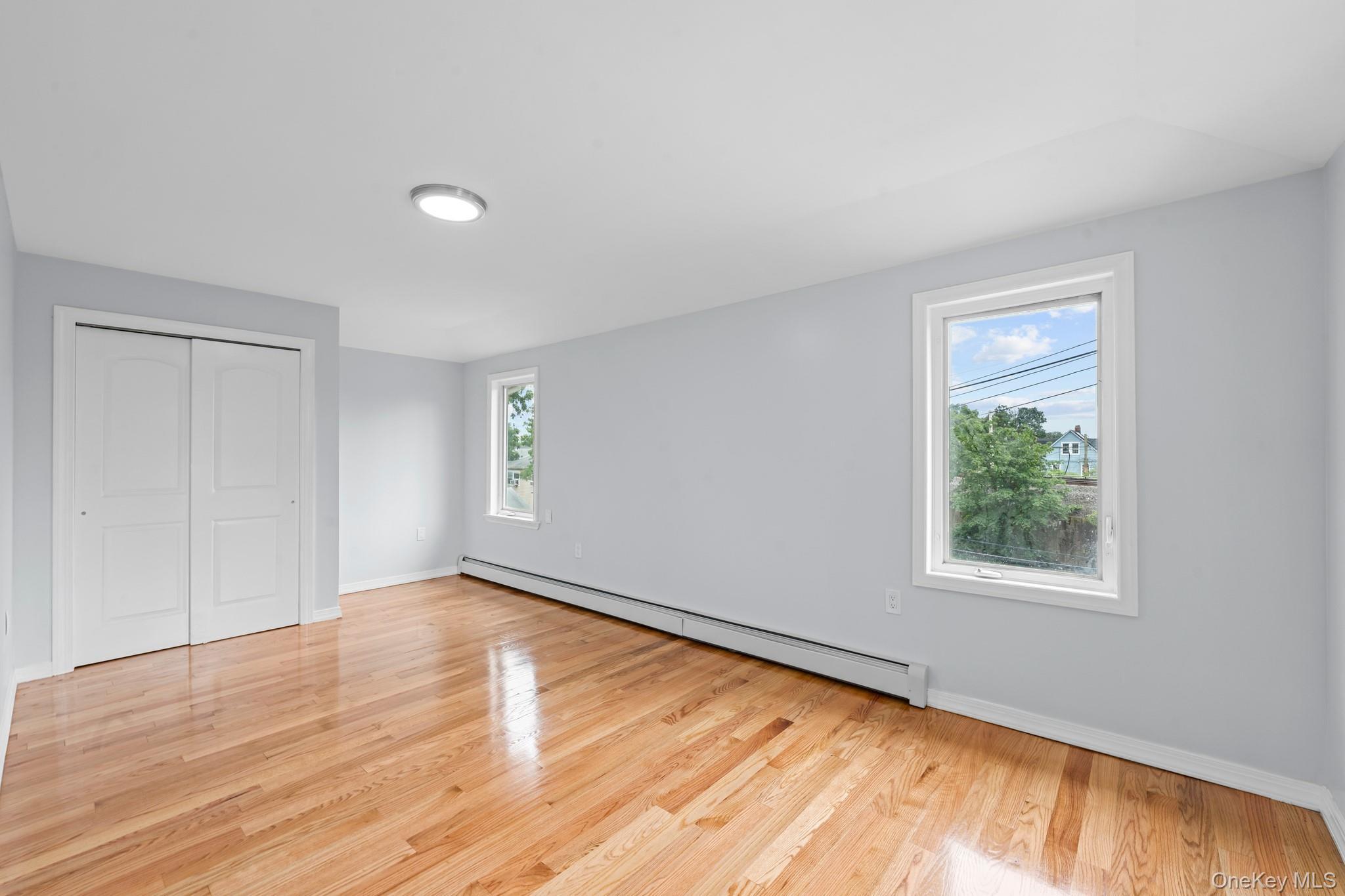 Single Family 138th Road  Queens, NY 11413, MLS-1035650-11