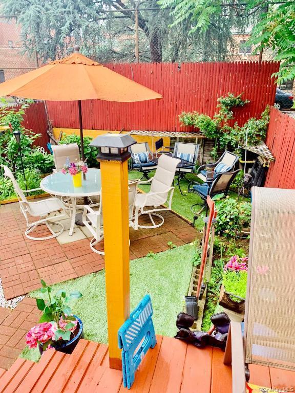 Single Family 31st Avenue Queens, NY 11369, MLS-1035658-10