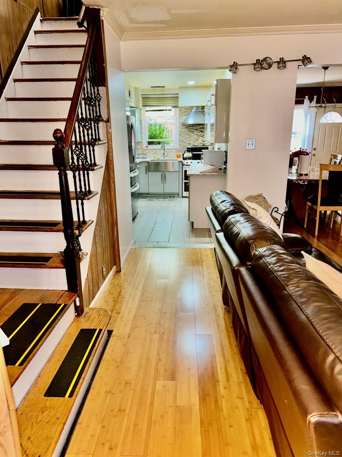 Single Family 31st Avenue Queens, NY 11369, MLS-1035658-2